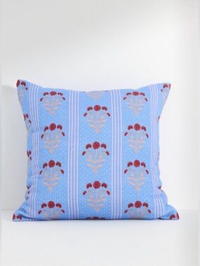 NWOT Anthropologie Mira Cotton Woven Printed Floral Pillow